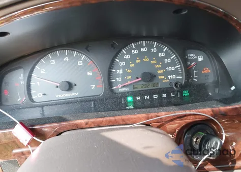 2000 Toyota 4Runner Limited V6 from USA, damaged, VIN JT3GN87R8Y0165619